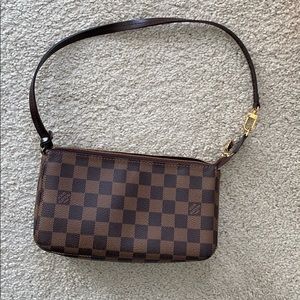 Perfect condition Louis Vuitton bag